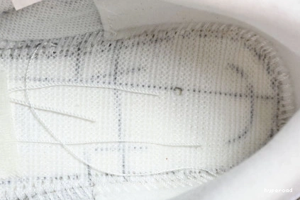 Hyperoad JORDAN “UNC” WHITE RETRO AIR 3 1019